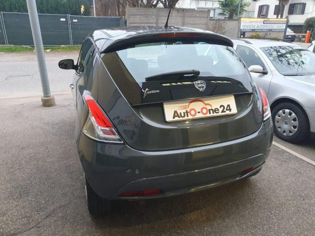 LANCIA Ypsilon 1.2 69 CV 5 porte GPL Ecochic Elefantino NEOPATENT