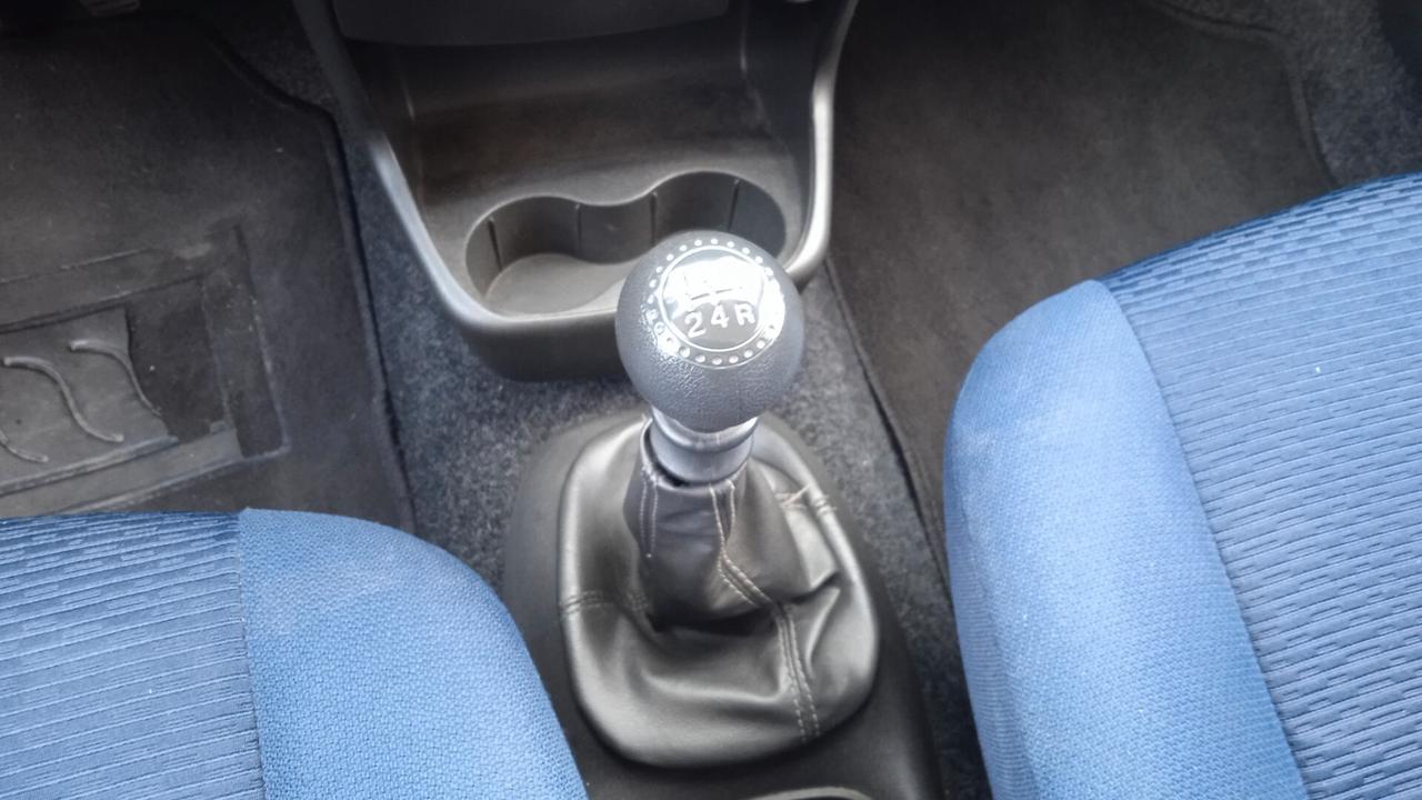 Fiat Punto 1.2i cat 5 porte ELX