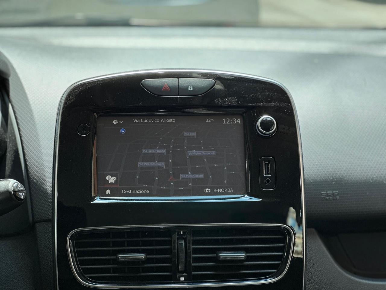 Renault Clio 1.5 90CV EDC Zen *FULL*