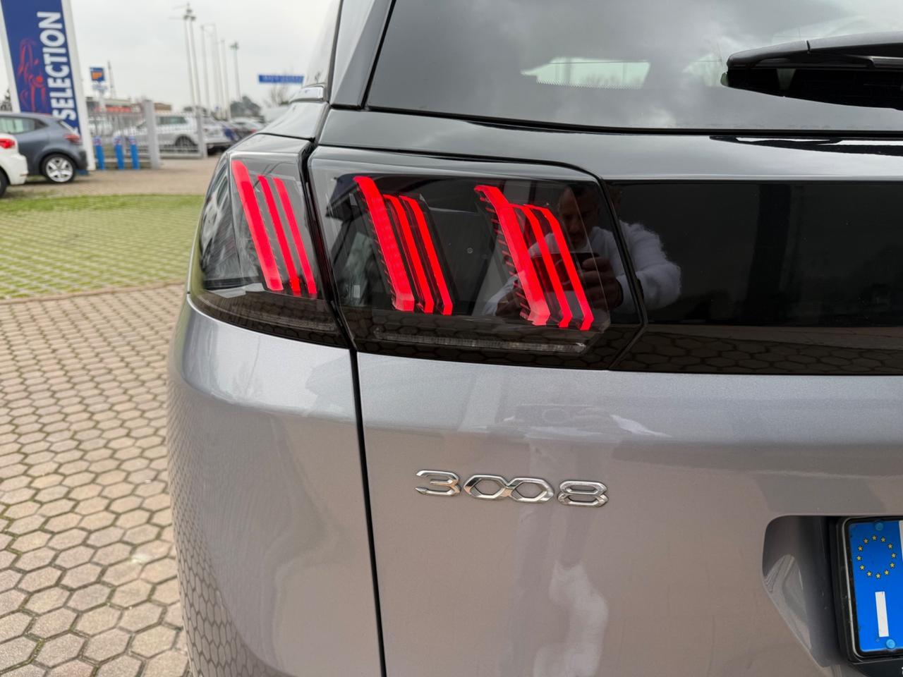 Peugeot 3008 Hybrid 225 e-EAT8 GT