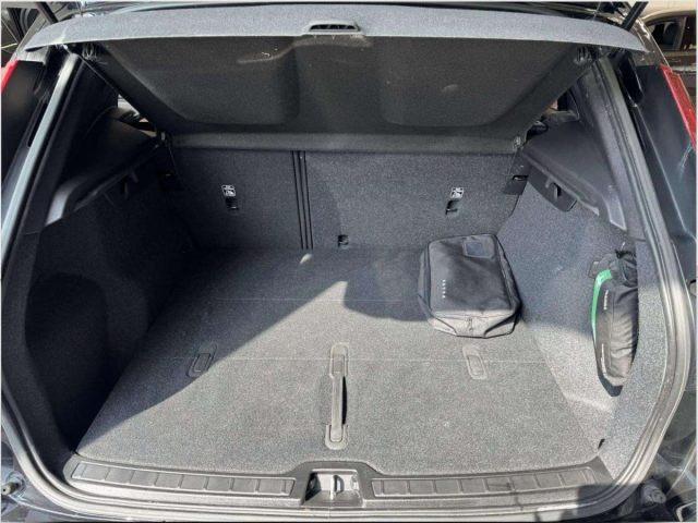 VOLVO XC40 T2 ESSENTIAL AUTOMATICA