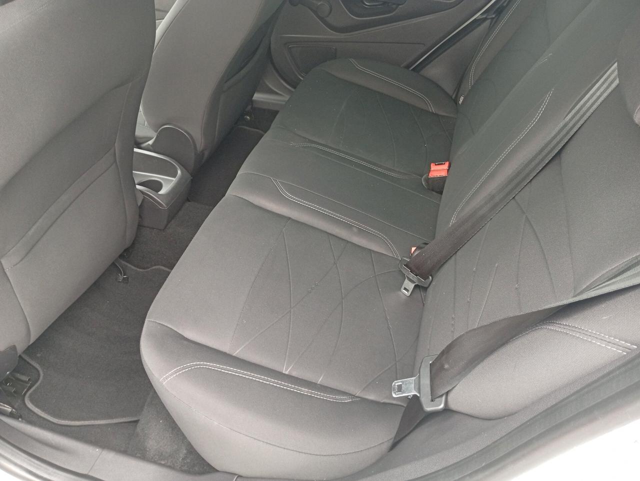 Ford Fiesta 1.4 5p. Bz.- GPL Titanium NEOPATENTATI OK