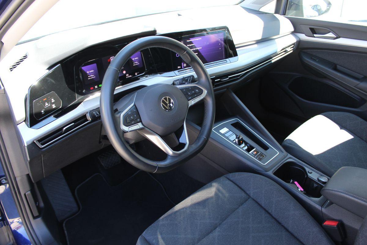 VOLKSWAGEN - Golf - VIII 1.0 etsi evo Life 110cv dsg