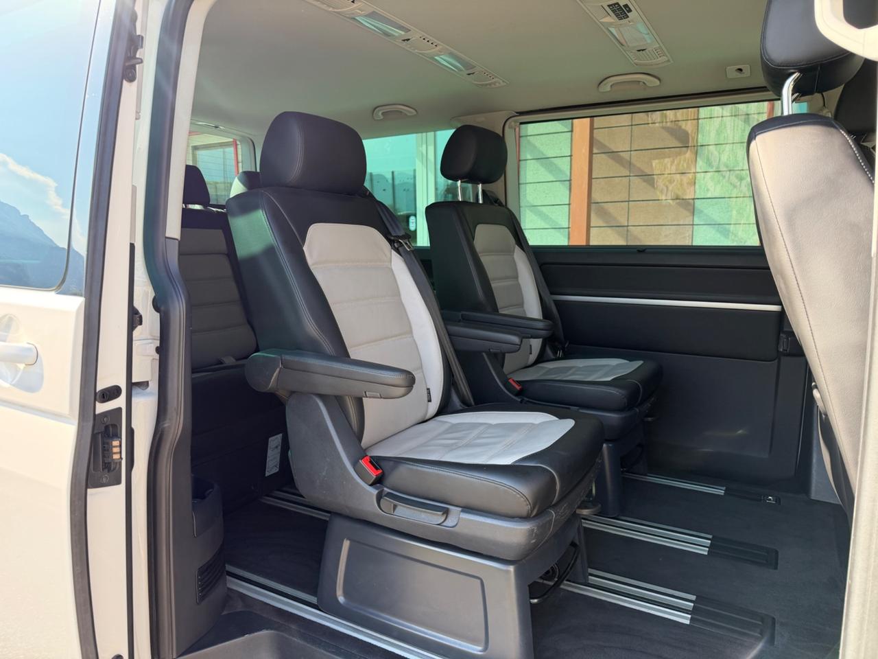 Volkswagen Multivan T6 4x4 BULLI - FULL