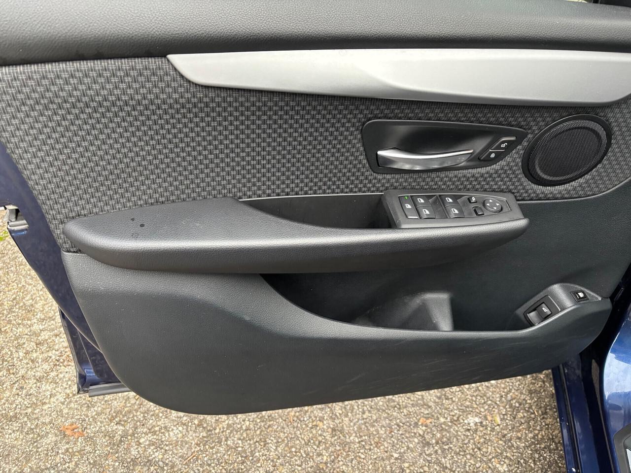 Bmw 2er Active Tourer 225xe MILD HYBRID