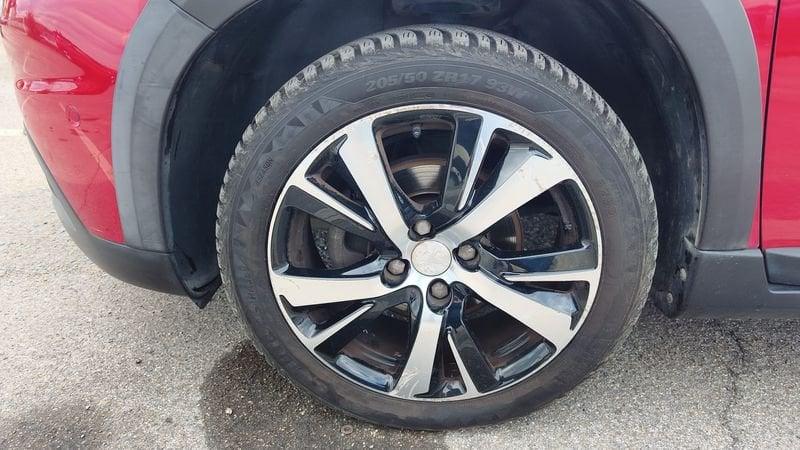 Peugeot 2008 BlueHDi 100cv Allure