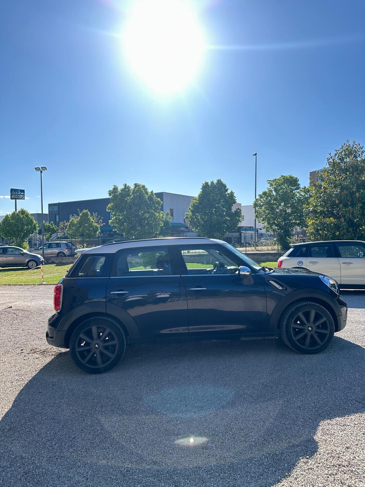 Mini SD Countryman 2.0 ok neopatentati