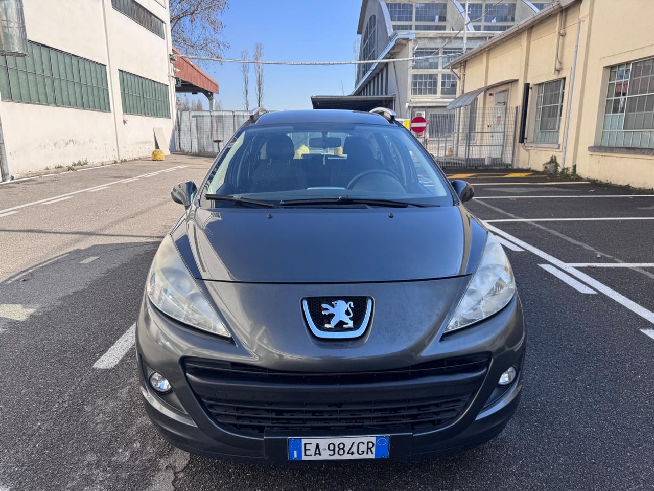 Peugeot 207 1.6 8V HDi 93CV SW X Line