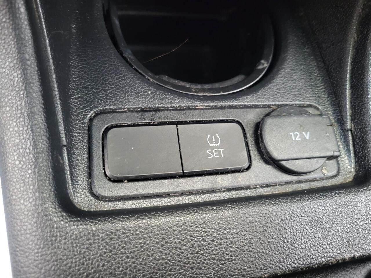 Volkswagen up! 1,0-UNICA PROPR-EURO 6-3 REVISIONI