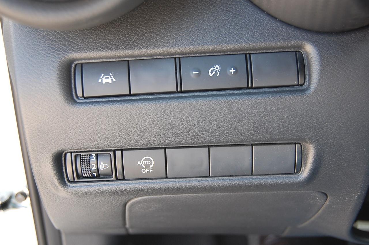 Nissan Juke 1.0 DIG-T 114 CV N-Connecta