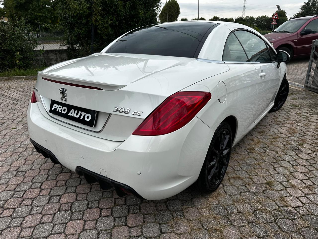 Peugeot 308 1.6 e-HDi 112CV Stop&Start CC Allure