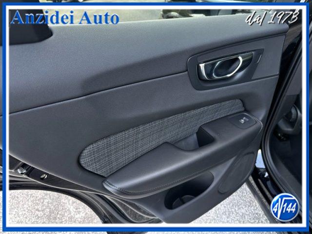 VOLVO XC60 B4 (d) AWD Geartronic Momentum Pro