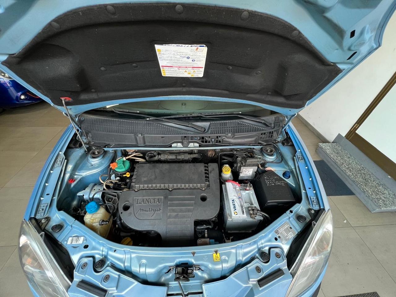 Lancia Ypsilon 1.3 Multijet 16V Platino