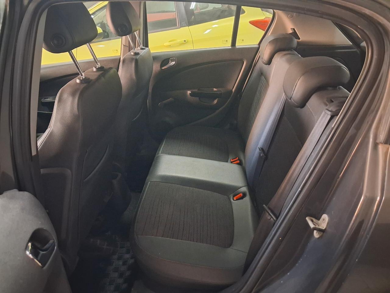 Opel Corsa 1.2 85CV 5 porte GPL-TECH 2014 unico prop