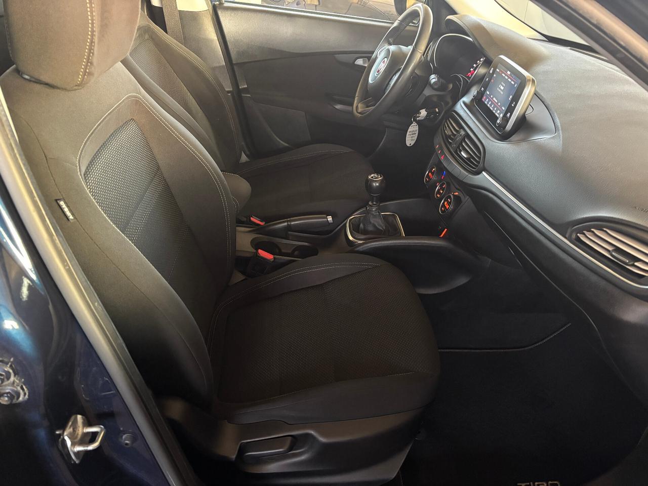 Fiat Tipo 1.4 70KW 95CV 5P Lounge NEOPATENTATO