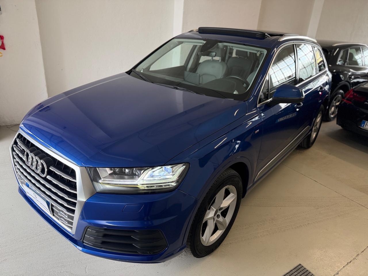 Audi Q7 3.0 tdi Sport Plus quattro tiptronic