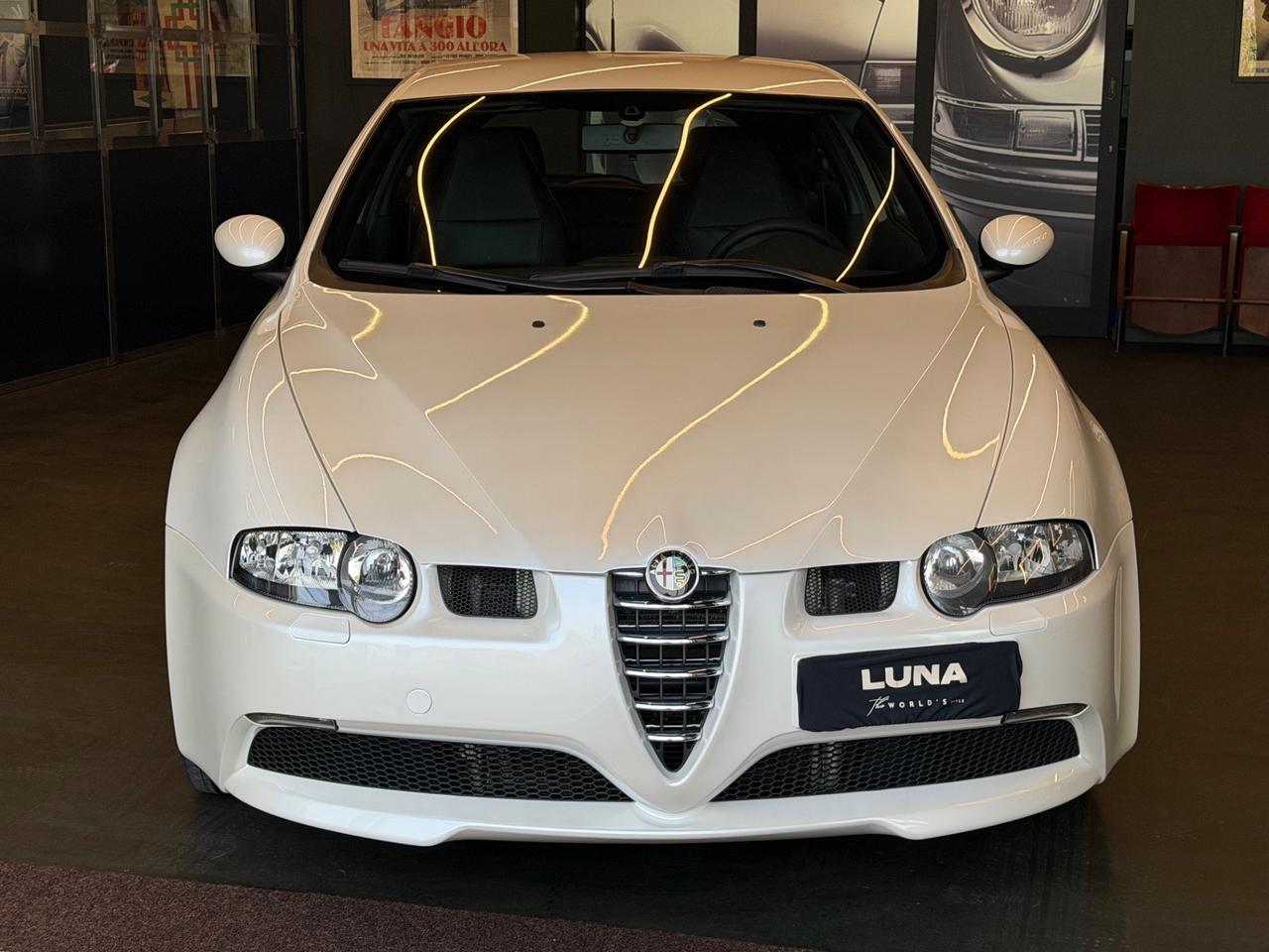 Alfa Romeo 147 3.2i V6 24V cat Selespeed 3 porte GTA