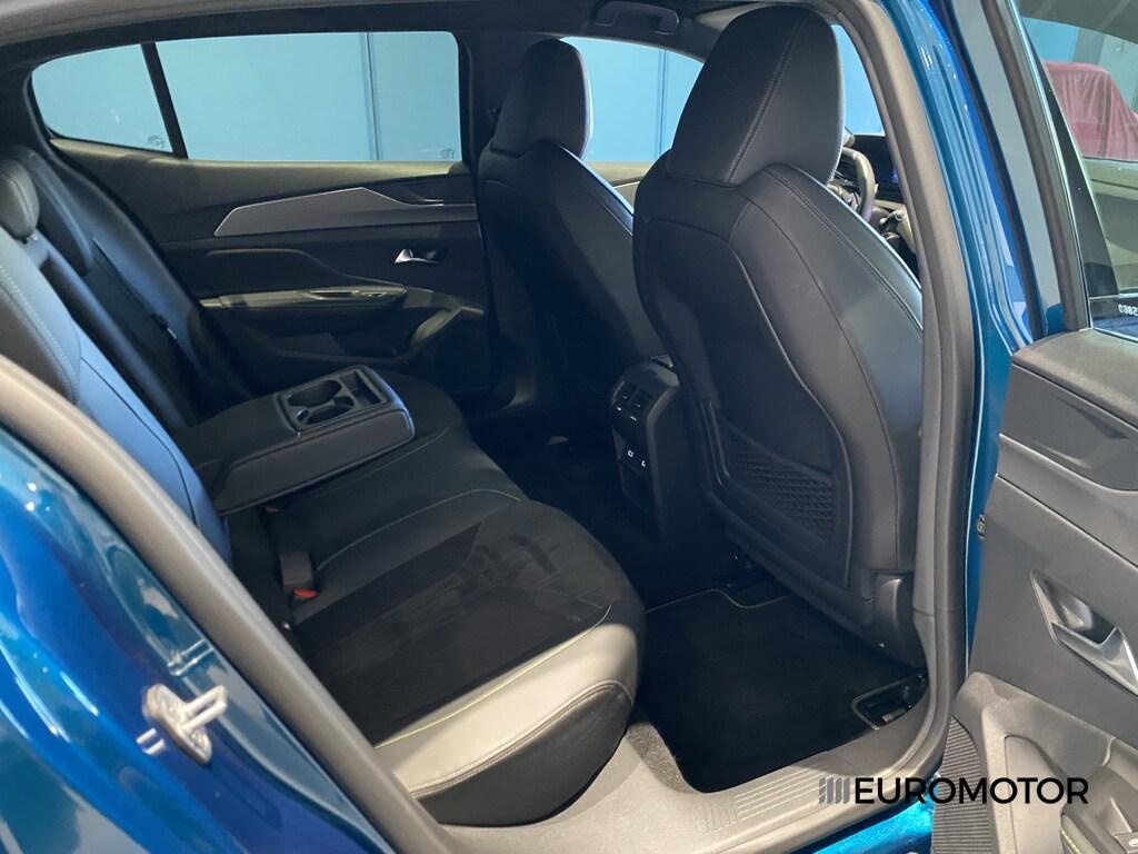 Peugeot 408 1.6 HYBRID GT e-EAT8