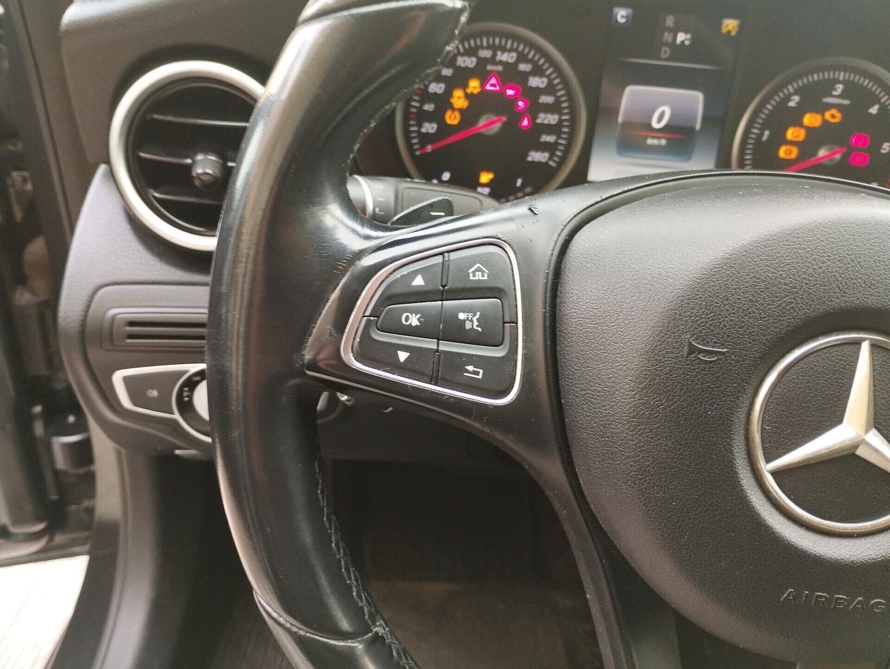 Mercedes-benz C 180 d Auto Exclusive