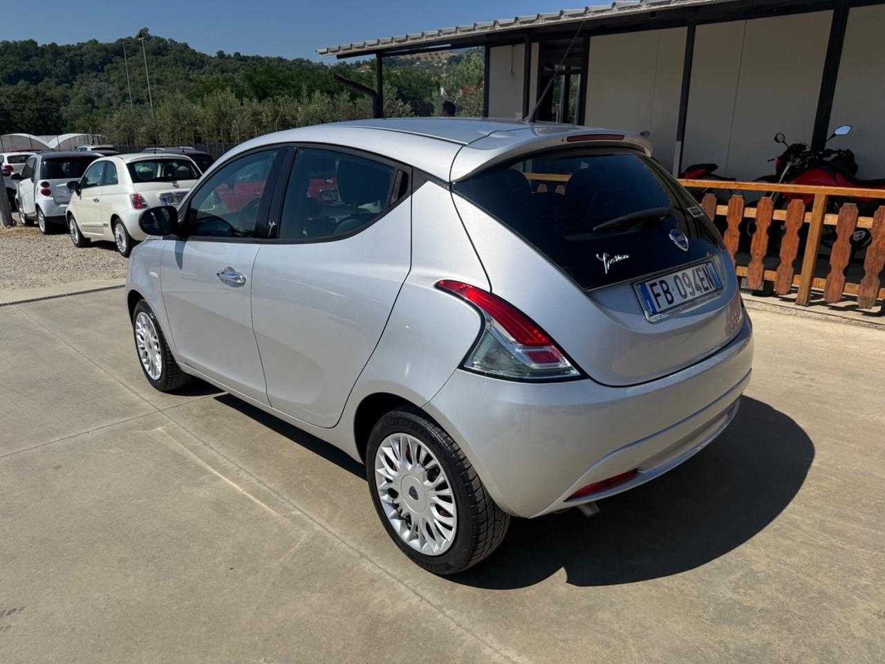 Lancia Ypsilon 1.3 MJT 16V 95 CV 5 porte 12/2015