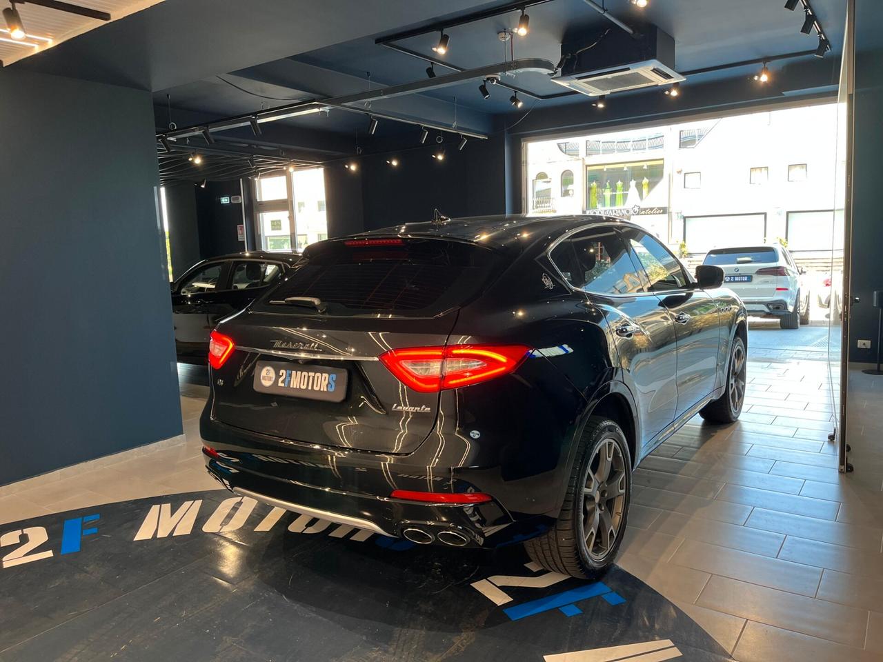 Maserati Levante V6 Diesel 250 CV AWD Granlusso