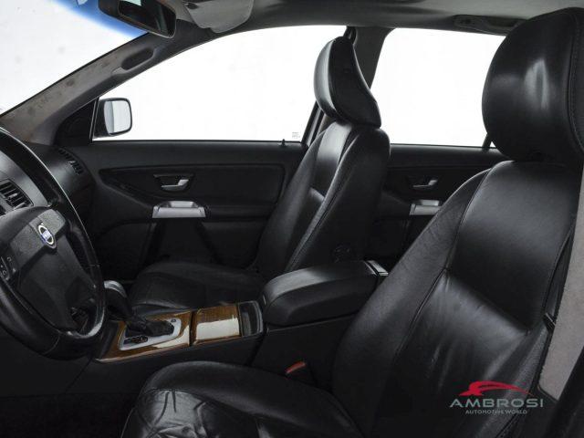 VOLVO XC90 2.4 D5 185 CV AWD Momentum - PER OPERATORI DEL SET
