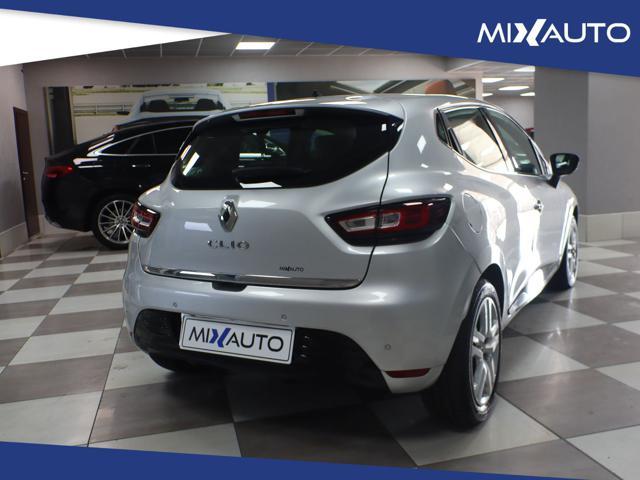 RENAULT Clio Sporter TCe 12V 90 CV Moschino Zen