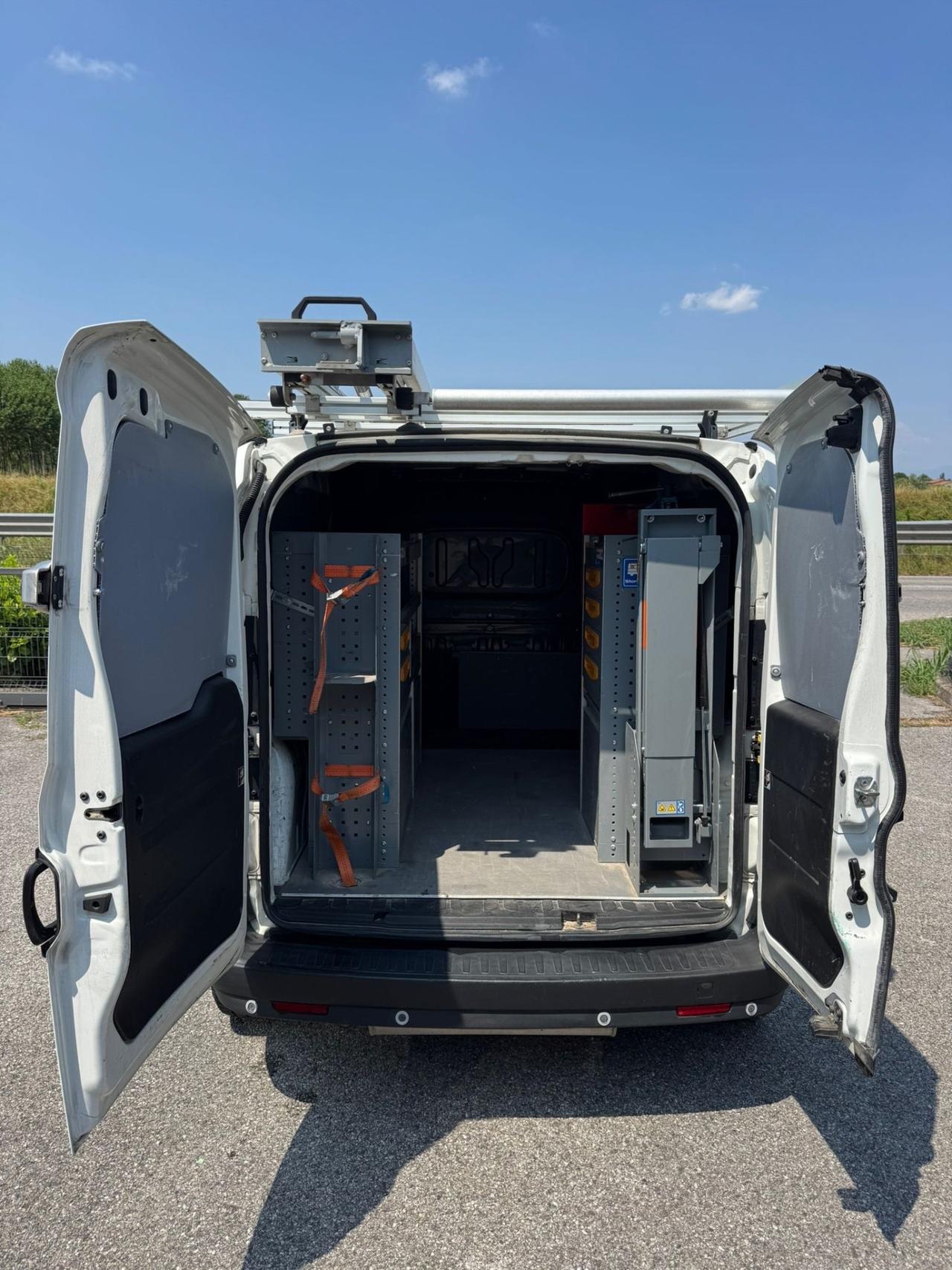 Fiat Doblo Doblò 1.4 T-Jet Natural Power PC-TN Cargo Lamierato SX