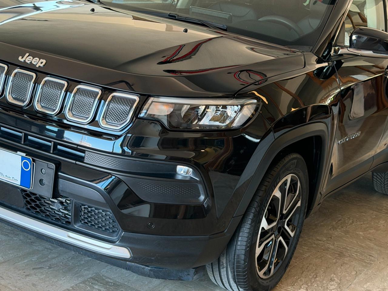 Jeep Compass 2WD 1.6 M.JET 130 cv. LIMITED (Nav)