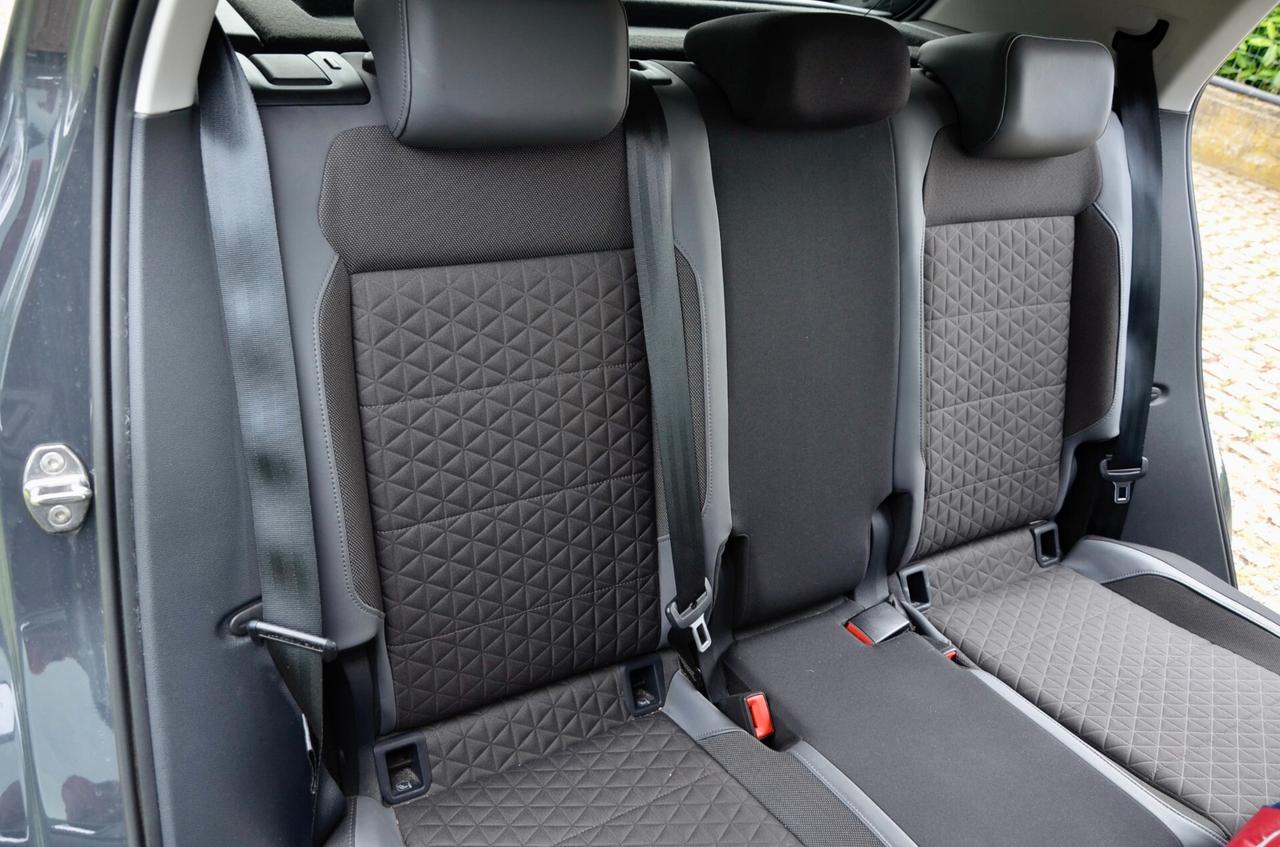 VOLKSWAGEN T-CROSS 1.0 TSI ADVANCED 115cv, UNICOPROPRIETARIO, TUTTI SERVICE VW, UFF ITALIANA, EURO 6D, APPLE ANDROID, RETROCAMERA, PERMUTE