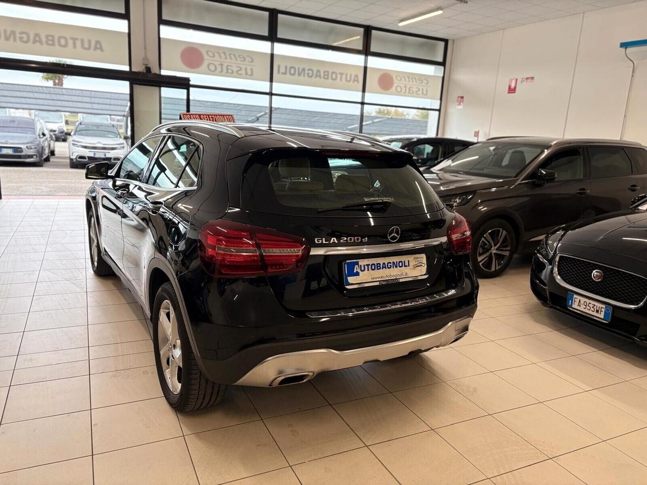 Mercedes-benz GLA 200 d SPORT Automatic