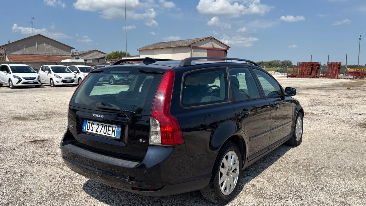 Volvo V50 1.6 D cat Momentum