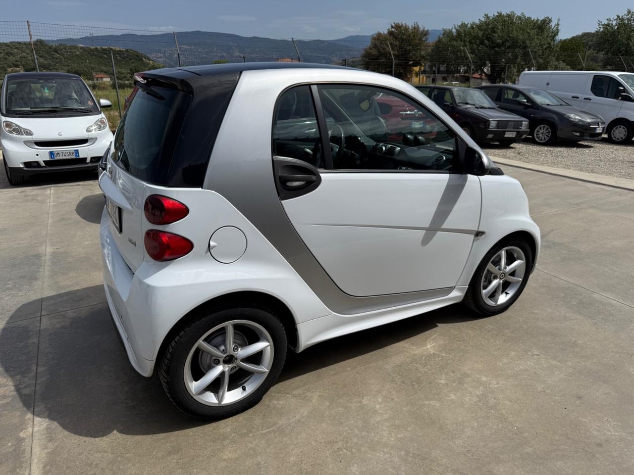 Smart ForTwo 1000 52 kW MHD pulse