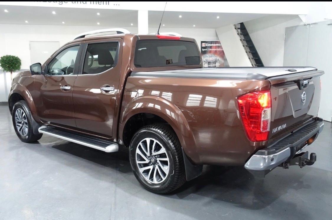 Nissan Navara 2.3 dCi 190 CV 7AT 4WD Double Cab N-Connecta