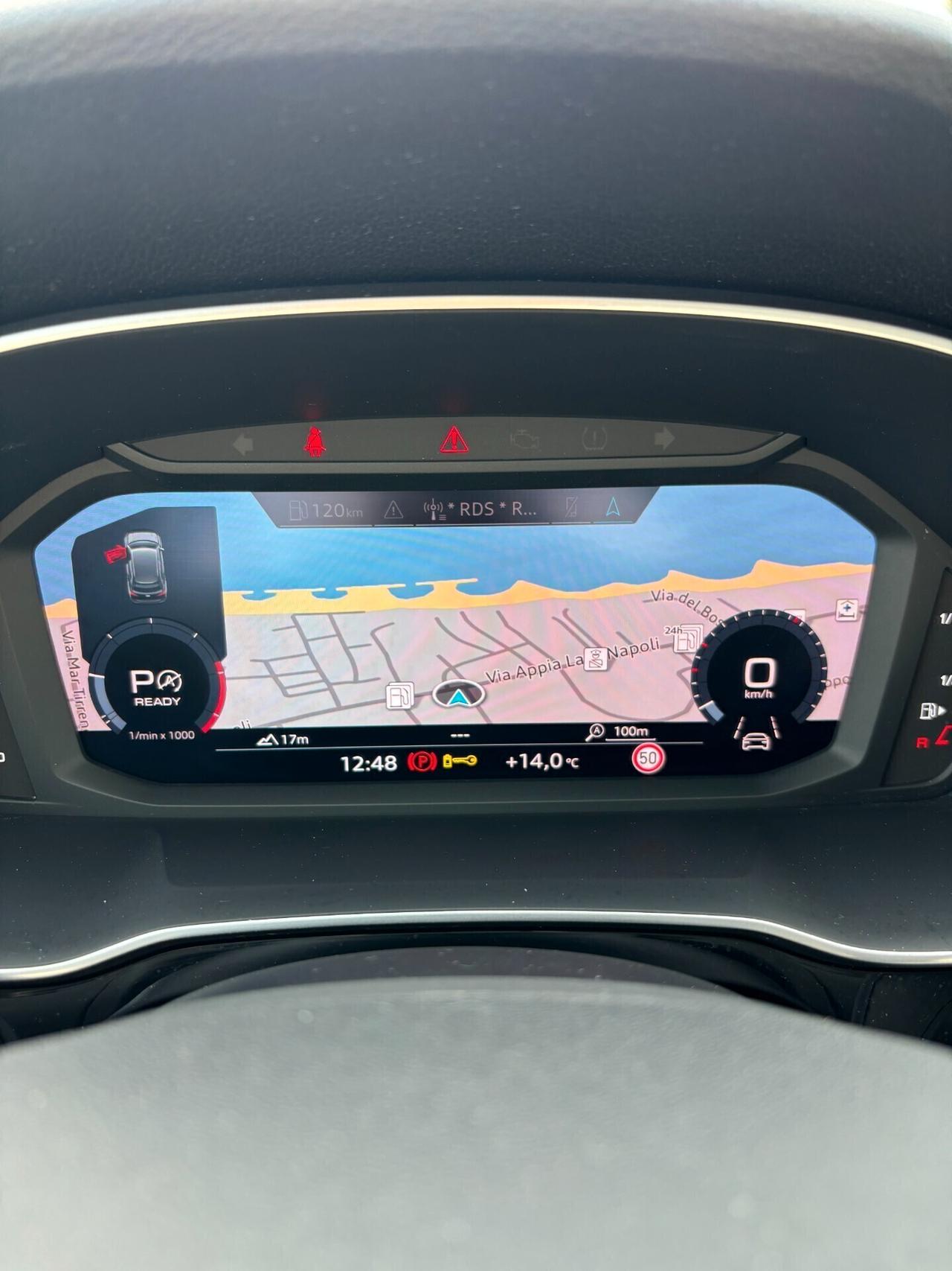 Audi Q3 35 TDI S tronic Business