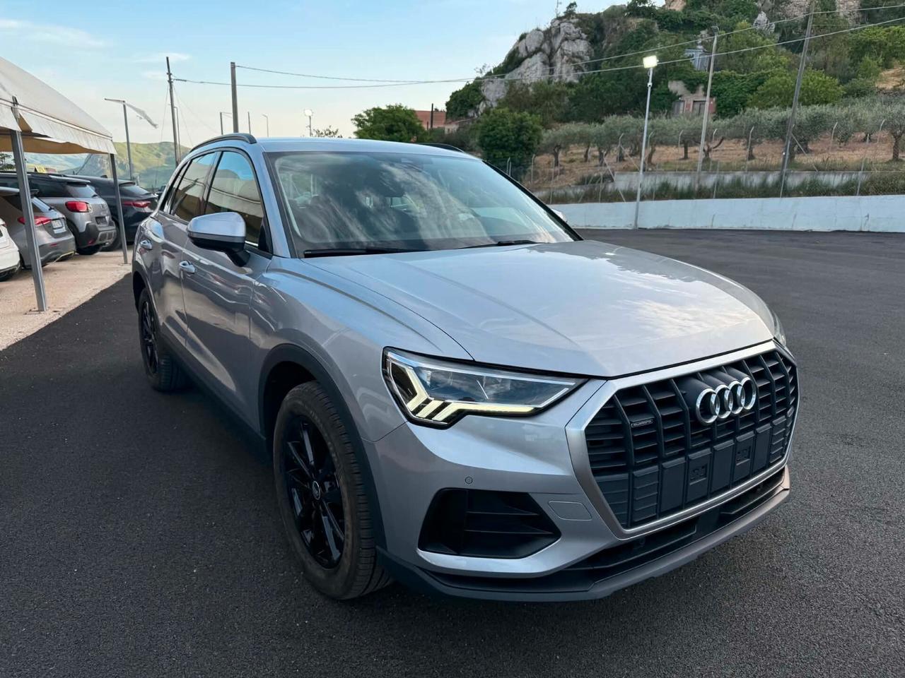 Audi Q3 35 TDI S tronic Business Advanced FULL OPTIONAL