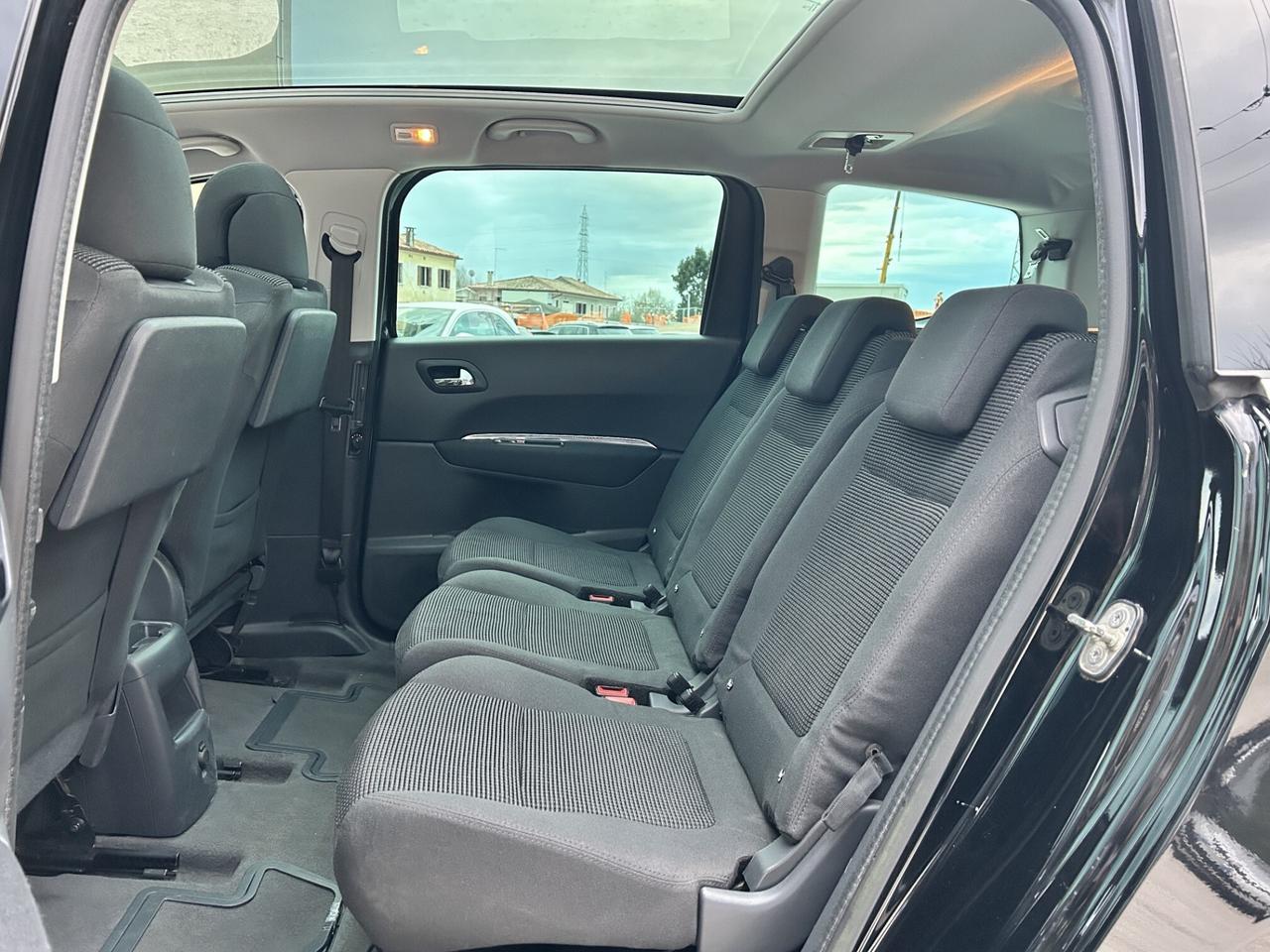 PEUGEOT 5008 1.6HDI 7 POSTI UNICO TOP