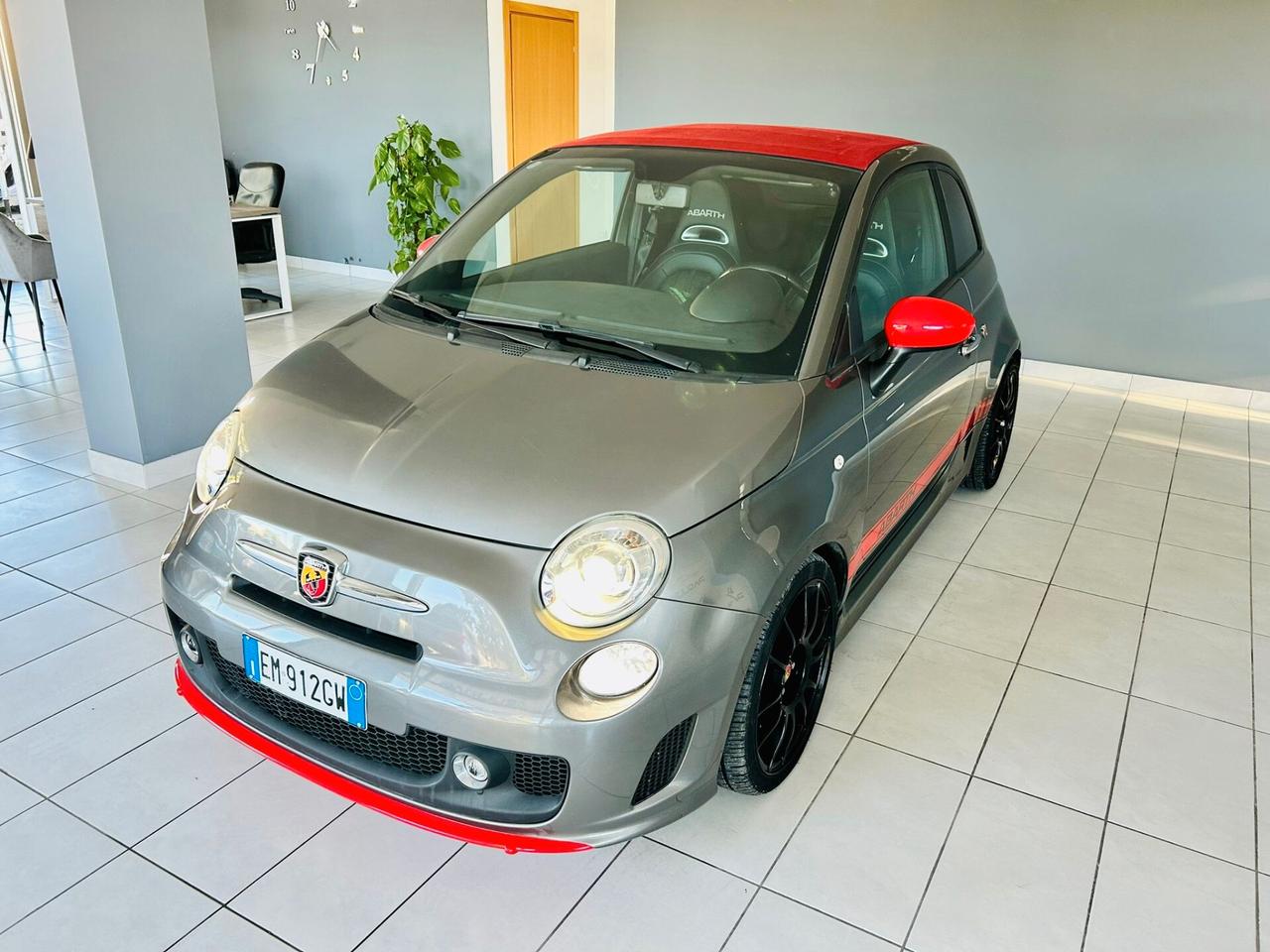 Abarth 500 C 1.4 Turbo T-Jet
