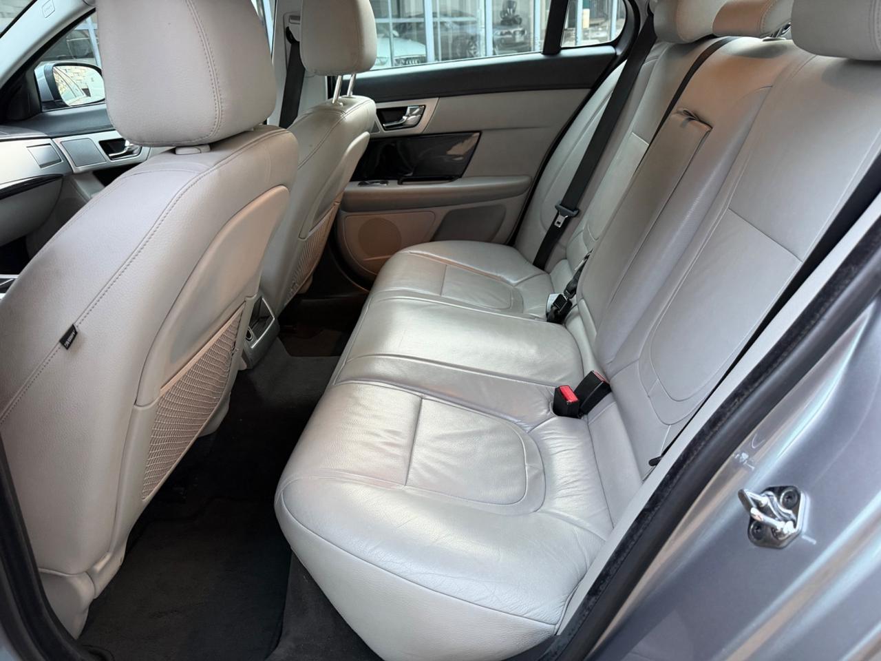 Jaguar XF 2.2 D 190 CV Prestige 2012