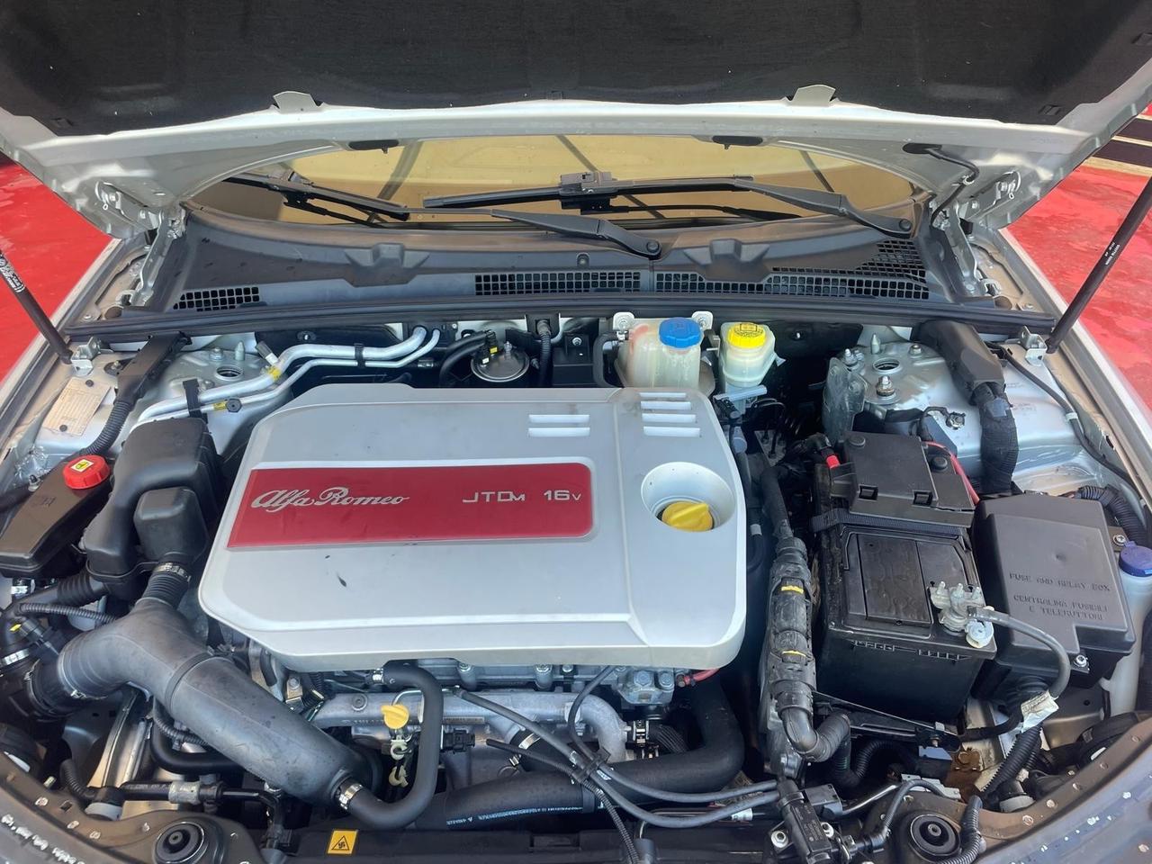 Alfa Romeo 159 1.9 JTDm 16V Exclusive