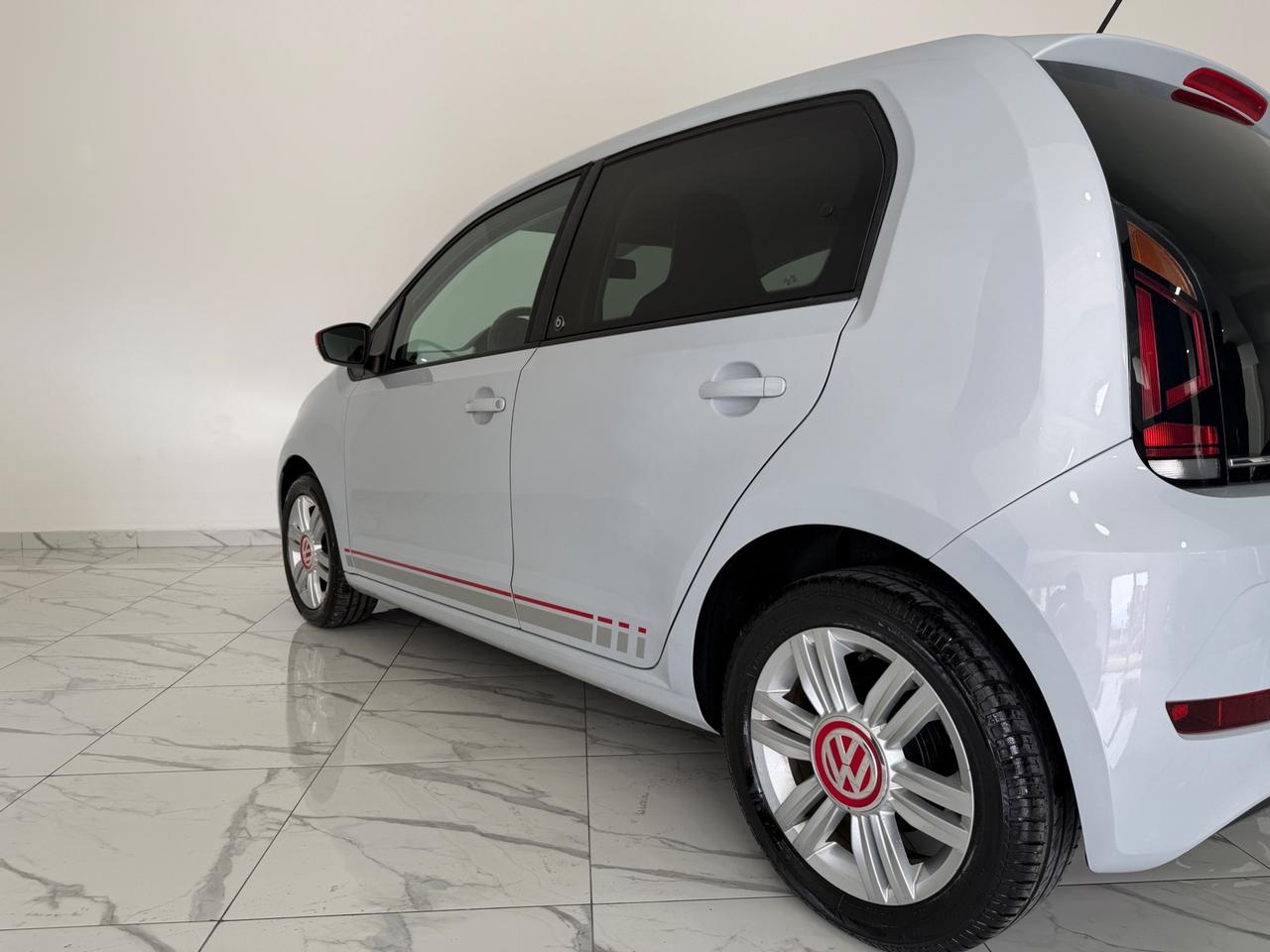 VOLKSWAGEN UP 1.0 60 CV SPECIAL BEATS