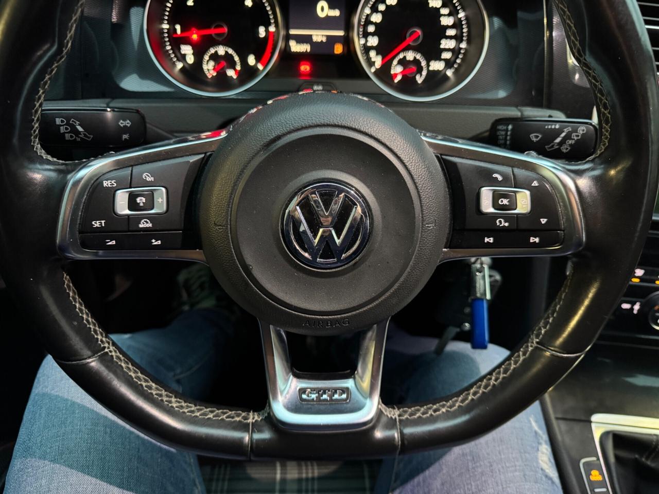 VW GOLF 7 GTD 2.0 TDI 184 CV