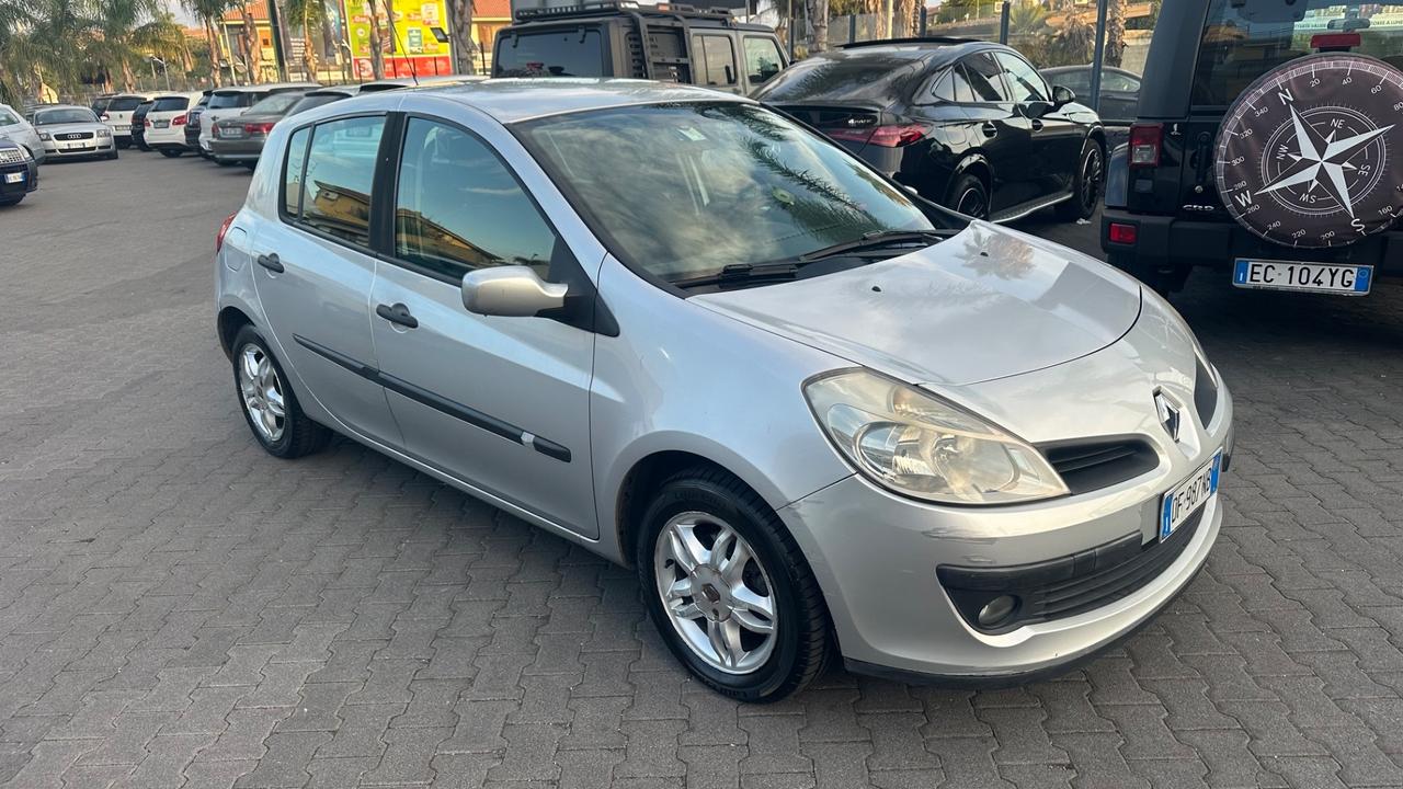 Renault Clio 1.5 dCi 70CV 5 porte
