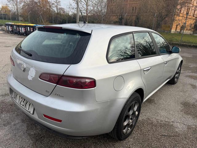 ALFA ROMEO 159 174,024km 1.9jtdm Sportwagon perfetta di meccanica