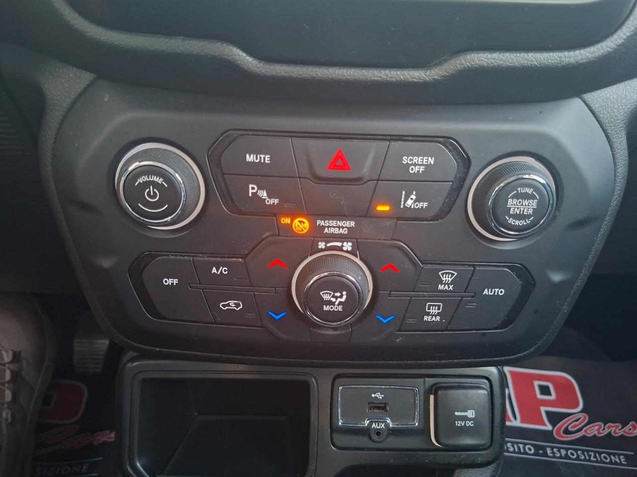 JEEP RENEGADE 1.6 M-JET 130cv-LIMITED* CRUISE-LED *