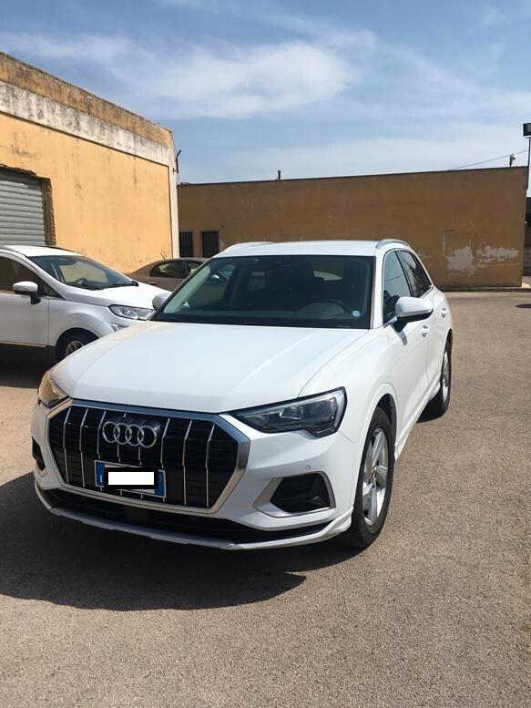 Audi Q3 TDI 110 kW S tronic Business Advanced