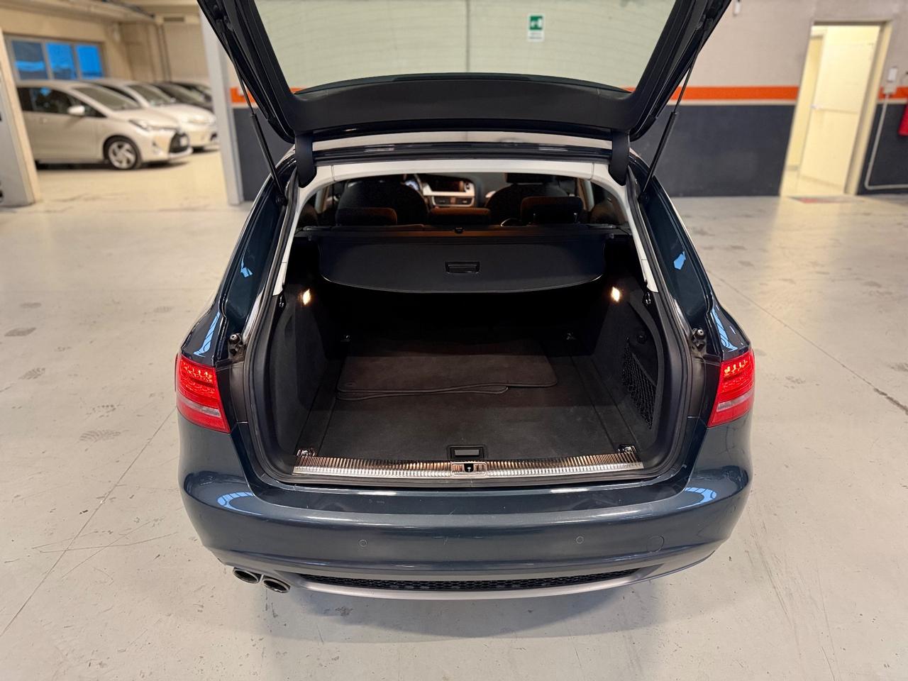 Audi A4 Avant 2.0 TDI 143CV F.AP. S-LINE AUTOMATICA