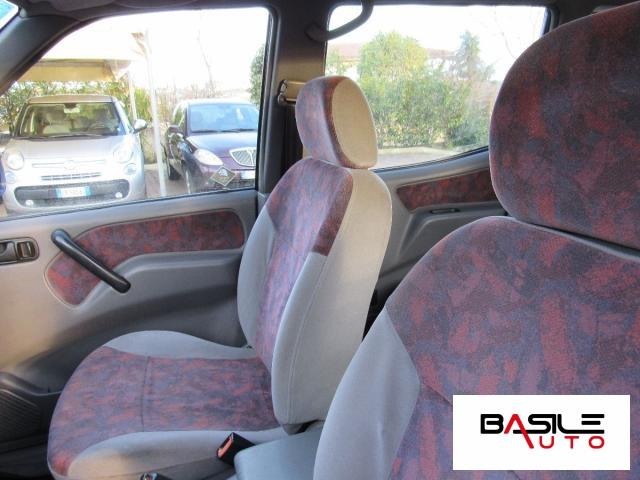 NISSAN - Terrano II - 2.7 Tdi 5 porte 7 POSTI/GANCIO TRAINO