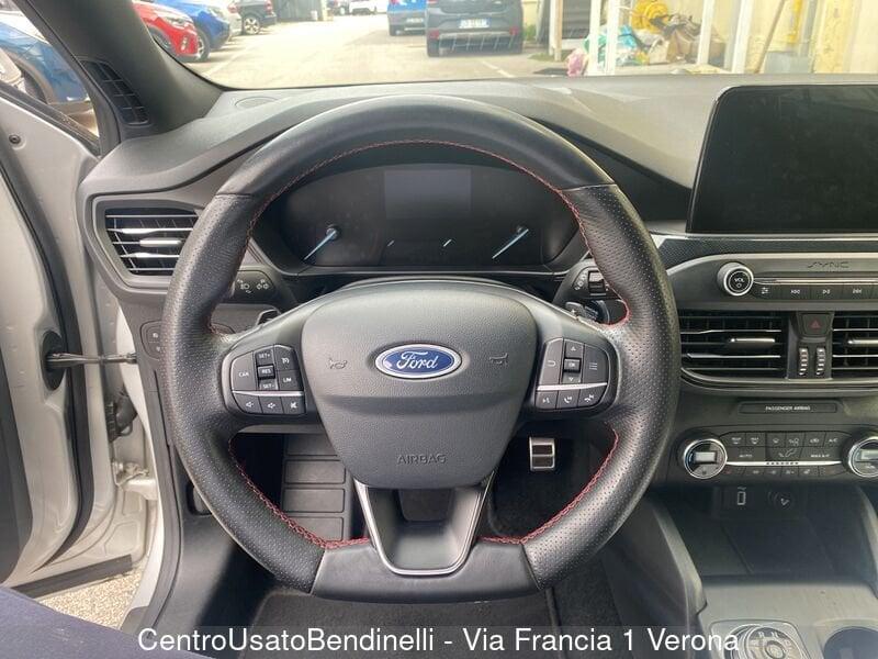 Ford Focus 1.0 EcoBoost 125 CV automatico SW ST Line Co-Pilot