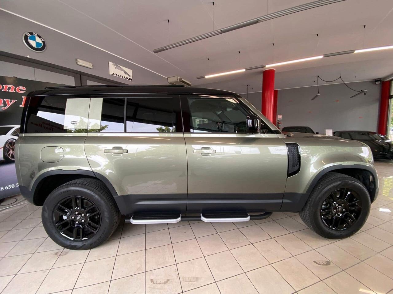Land Rover Defender 110 3.0D I6 200 CV AWD Auto SE Autocarro N1